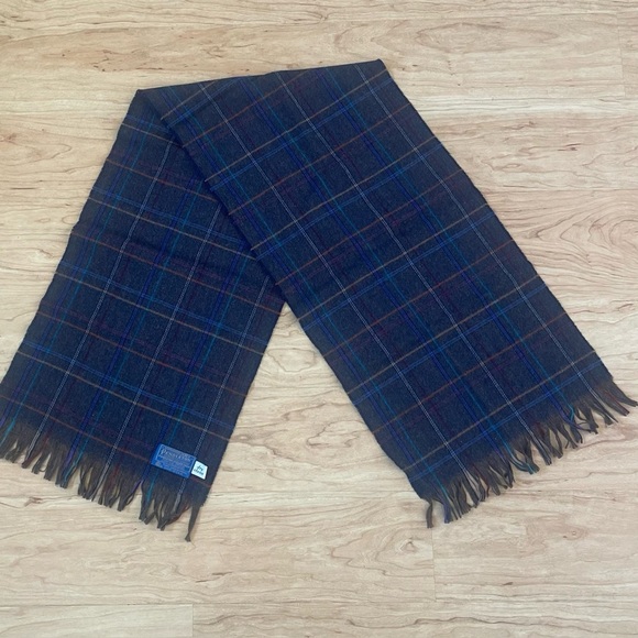 Vintage Pendleton Scarf Shawl 100% Virgin Wool Made in USA - Picture 2 of 5